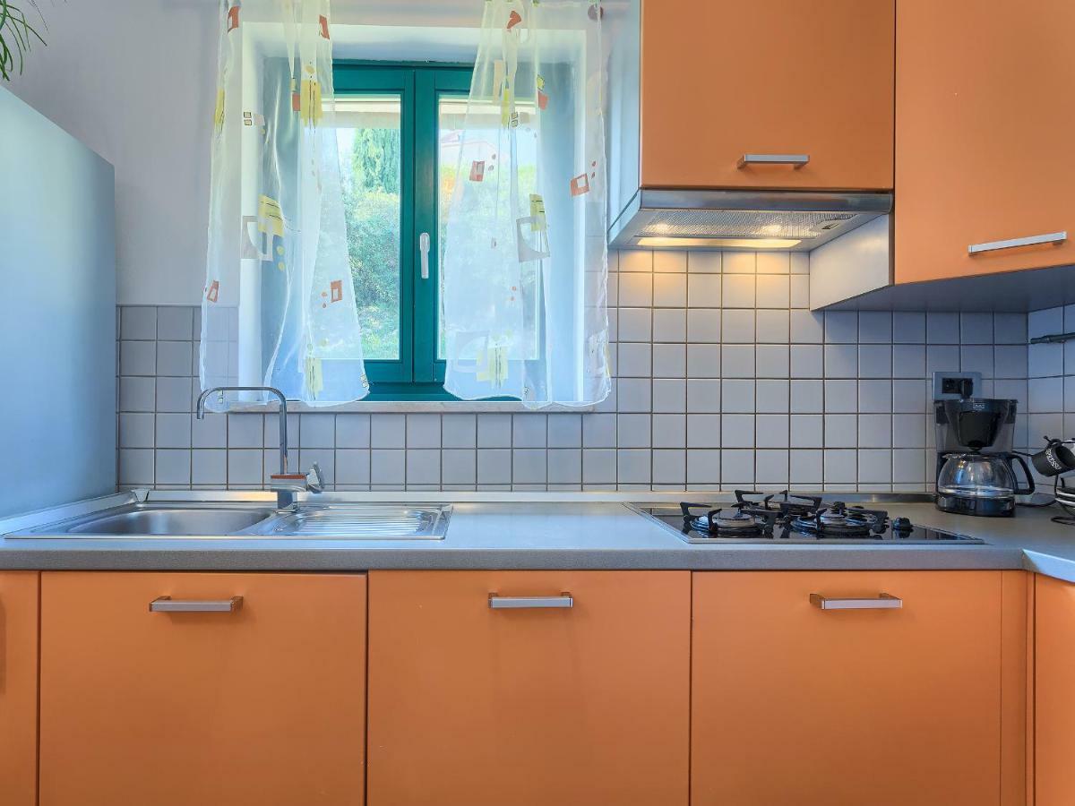 Garden Apartment Pjescana Uvala Ngoại thất bức ảnh