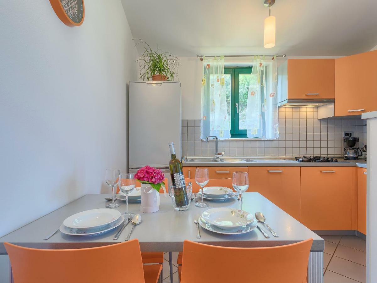 Garden Apartment Pjescana Uvala Ngoại thất bức ảnh